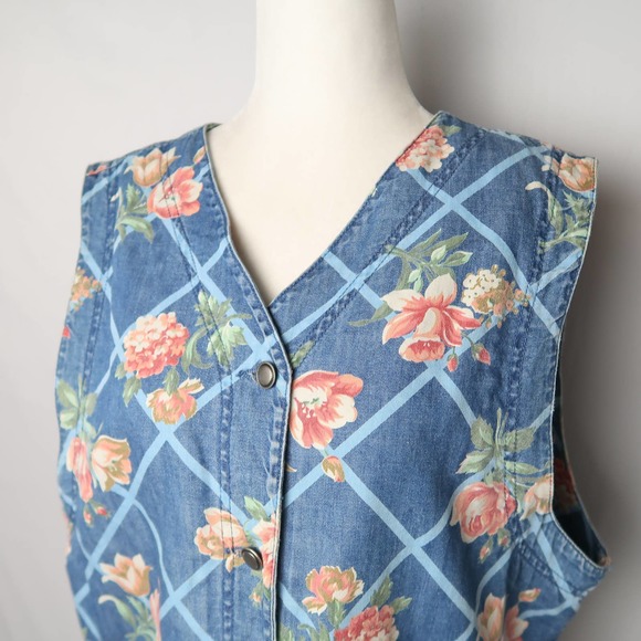 Vintage 90s Liz Claiborne blue and pink floral denim vest L - Picture 2 of 5
